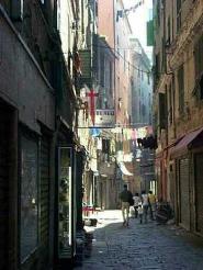 Xtrallusion photo gallery of Italy. Photos, pictures, images and photographs of the Italian Rivieras, the Italian Lakes, the Italian Alps, the Cinque Terre, the Amalfi coast and some of the most beautiful corners of Italy. Plus photos of Italian cities such as Pisa, Milan, Genoa and Rome.